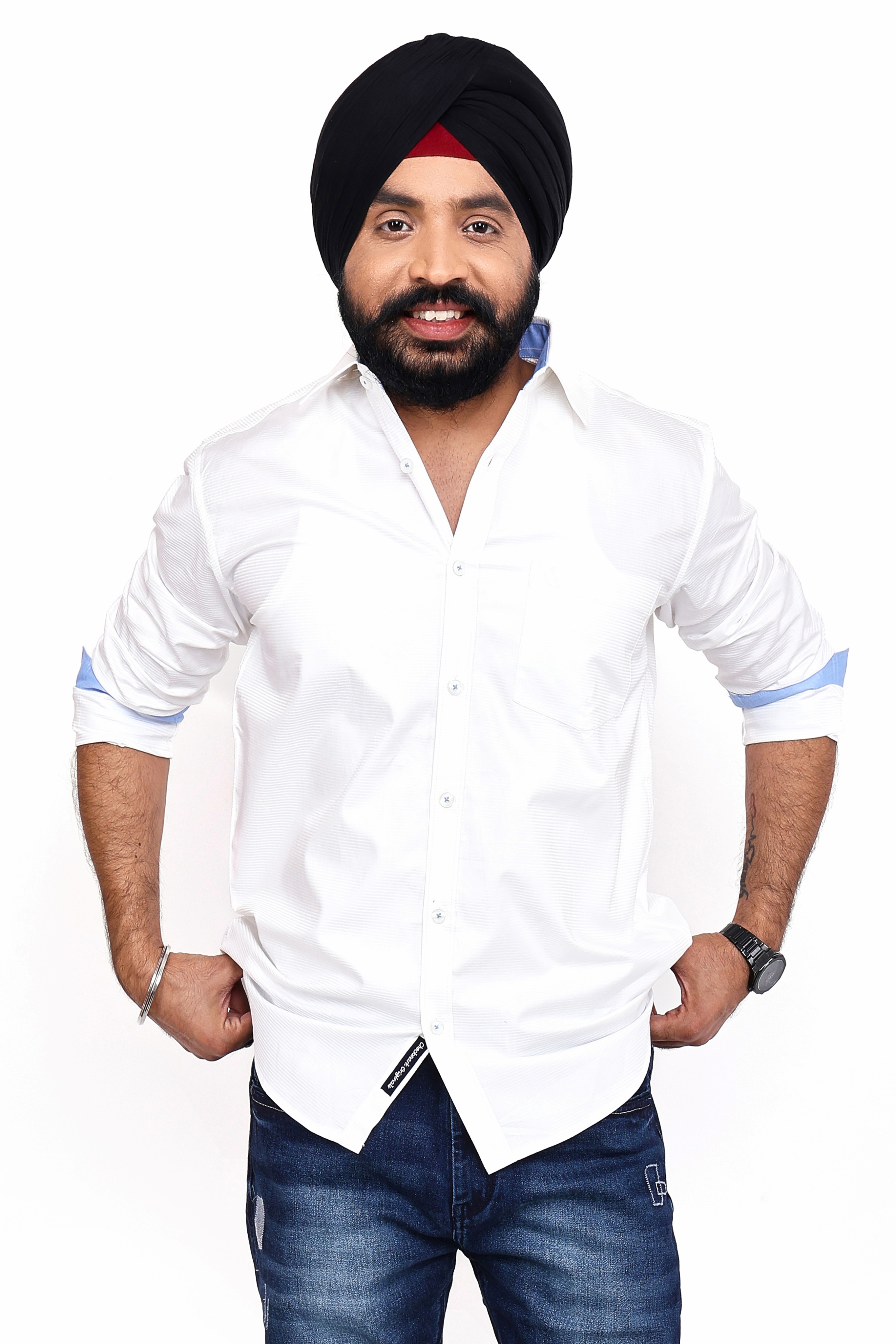 WHITE PLAIN SLIM FIT FULL SLEEVES SHIRT